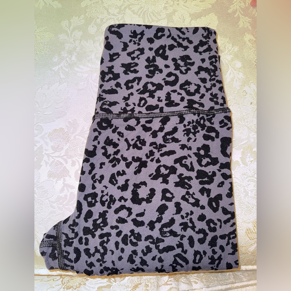 BUNDLE: 2 Elation High Waisted Leopard Athleta Leggings
